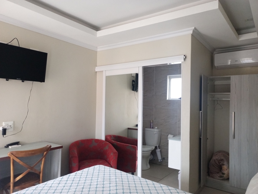 14 Bedroom Property for Sale in Haven Hills Eastern Cape